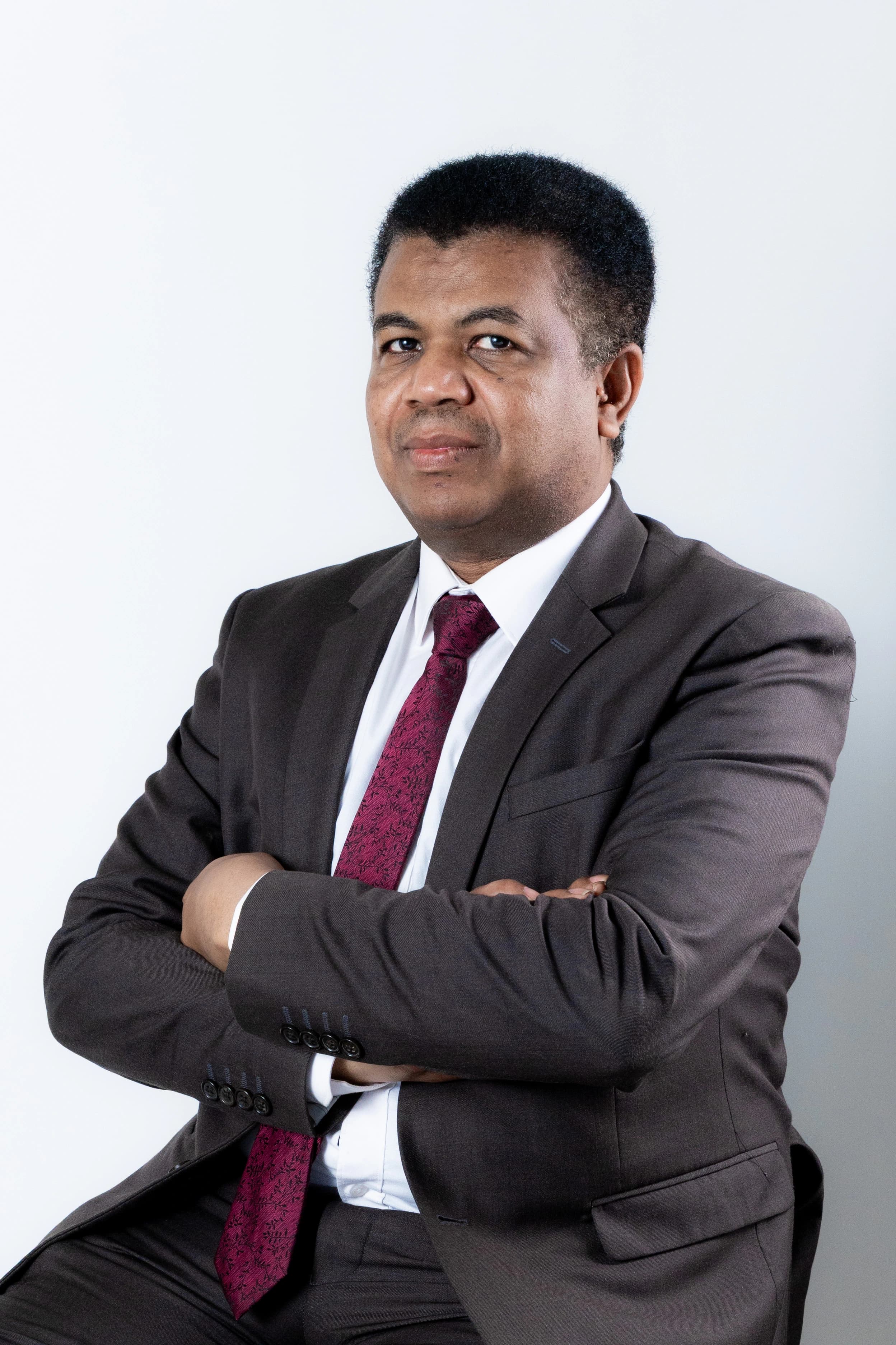 Dr. Fakhri Elfaki