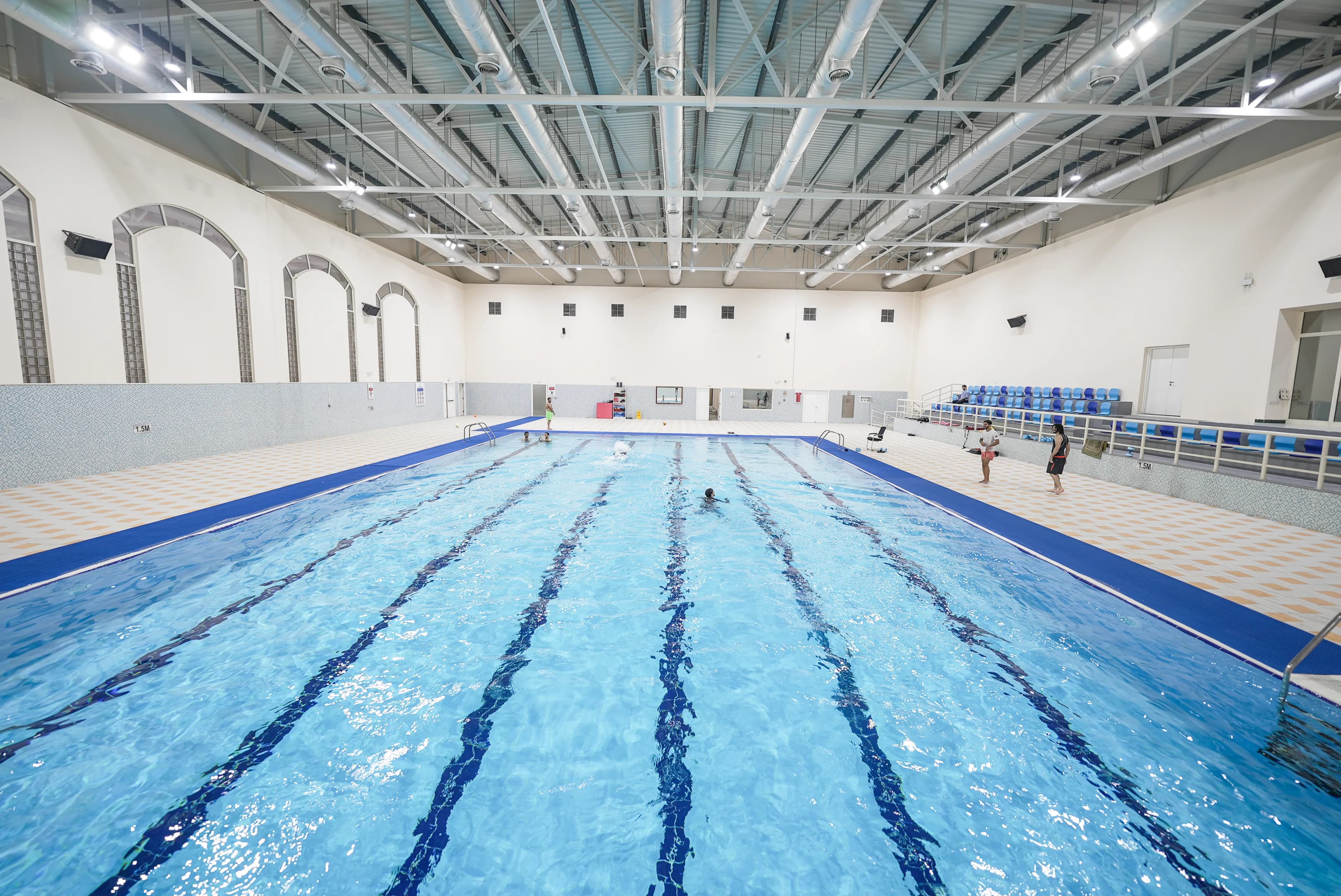 Swimming in the 25m pool