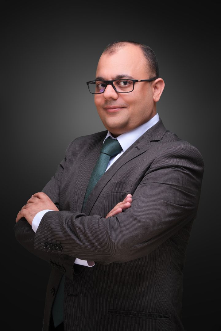 د. أحمد عادل زيدان