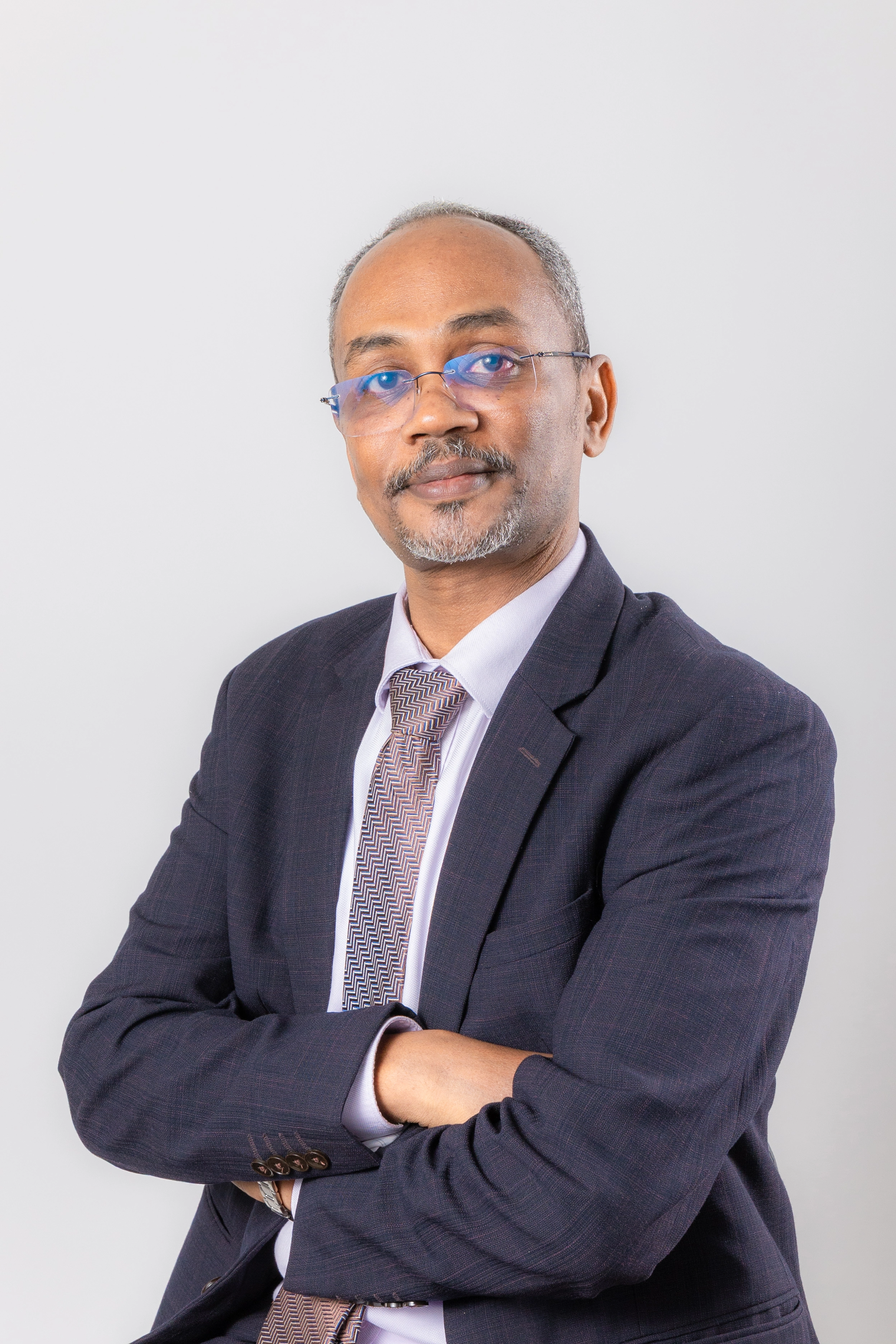 Dr. Tarig Ali